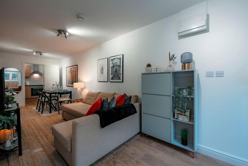 Holiday Home 2Br L 2Ba With Patio-Sleep 6 Londres Extérieur photo